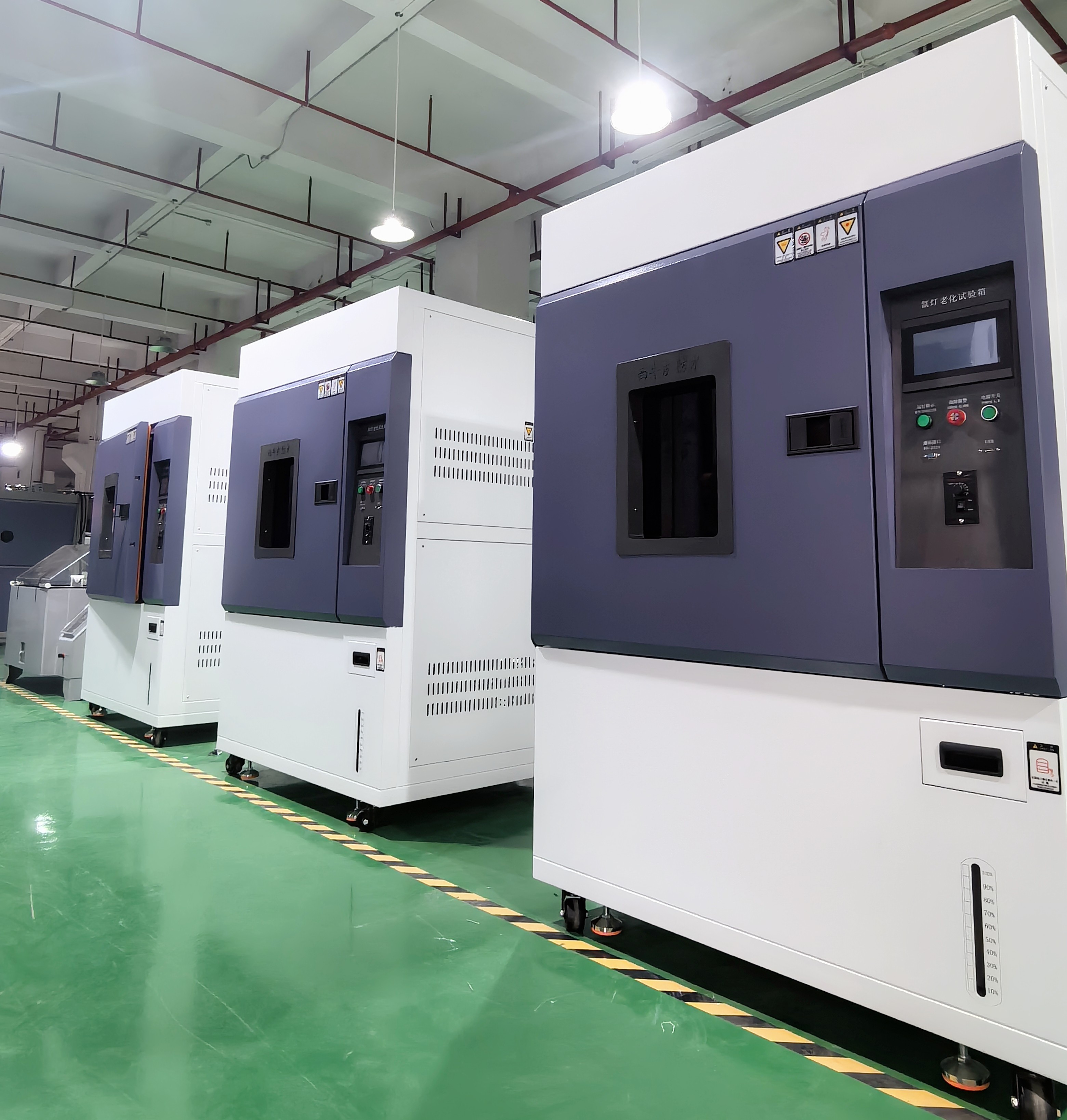 研究所常用氙灯老化试验箱